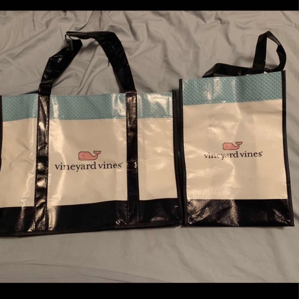 Vineyard vines bags